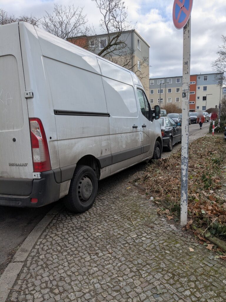 Kiezrundgang in der Gartenstadt am 17. März 2025 mit Stadträtin Ellenbeck