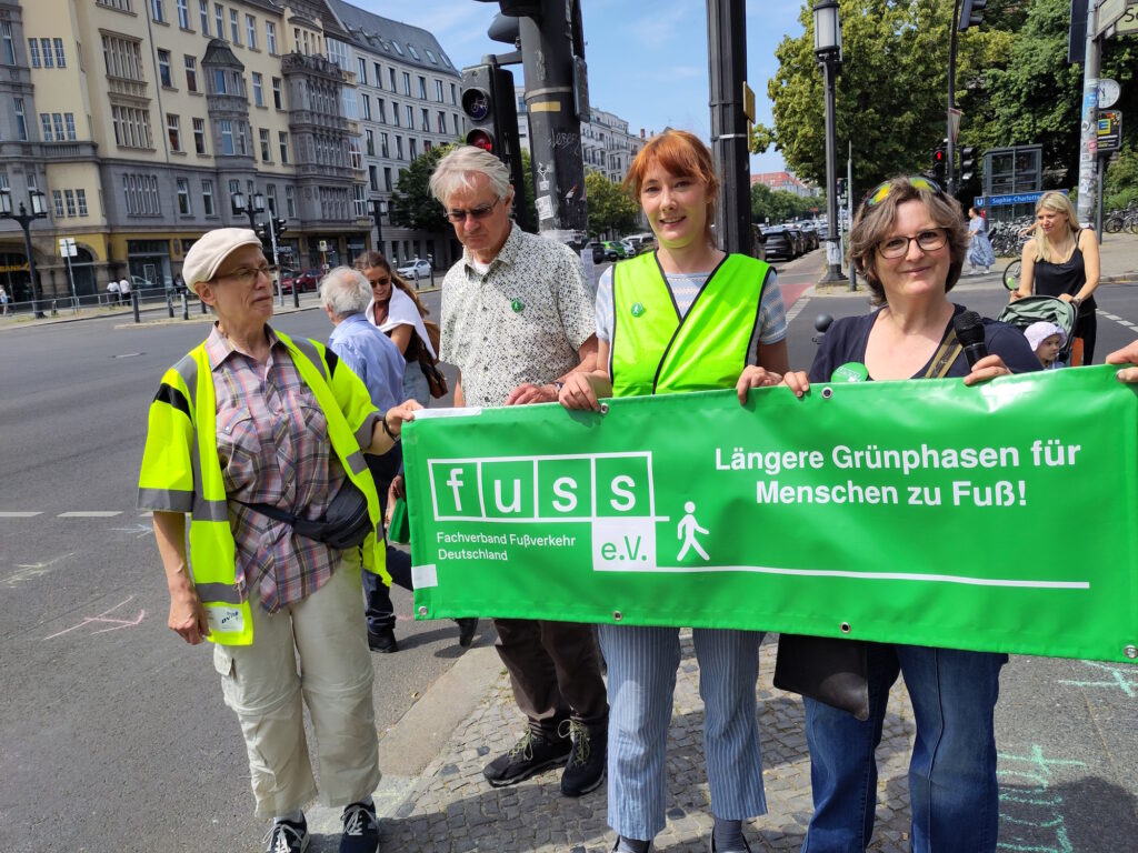 Gemeinsam stark beim Ampel-Rennen am Tag der Verkehrssicherheit