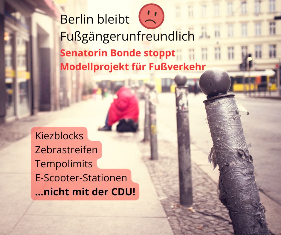 kaputter Poller auf Berliner Gehweg